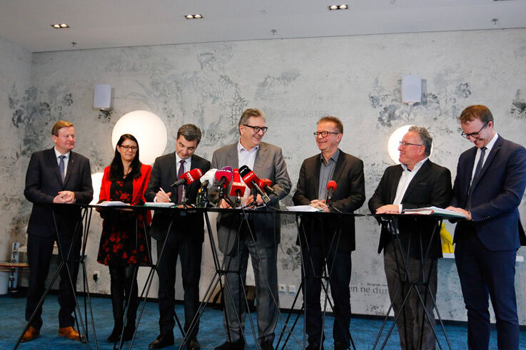 Die FlüchtlingsreferentInnen halten eine Pressekonferenz ab. (Bild: FSW) Die FlüchtlingsreferentInnen halten eine Pressekonferenz ab. (Bild: FSW)